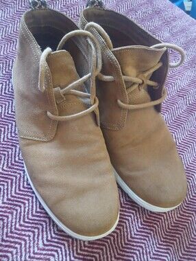 UGG Men's Casual Suede Chukka Boots